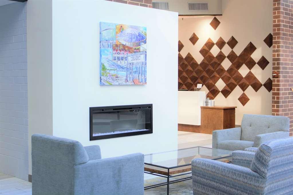 Best Western Plus Executive Residency Waterloo & Cedar Falls Интерьер фото