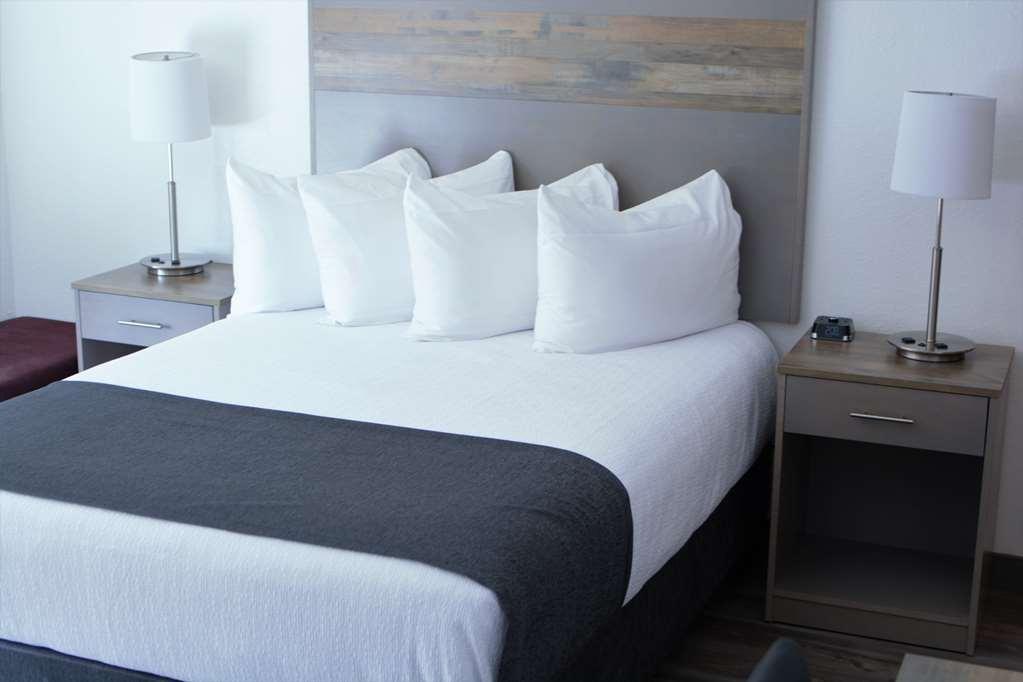 Best Western Plus Executive Residency Waterloo & Cedar Falls Номер фото