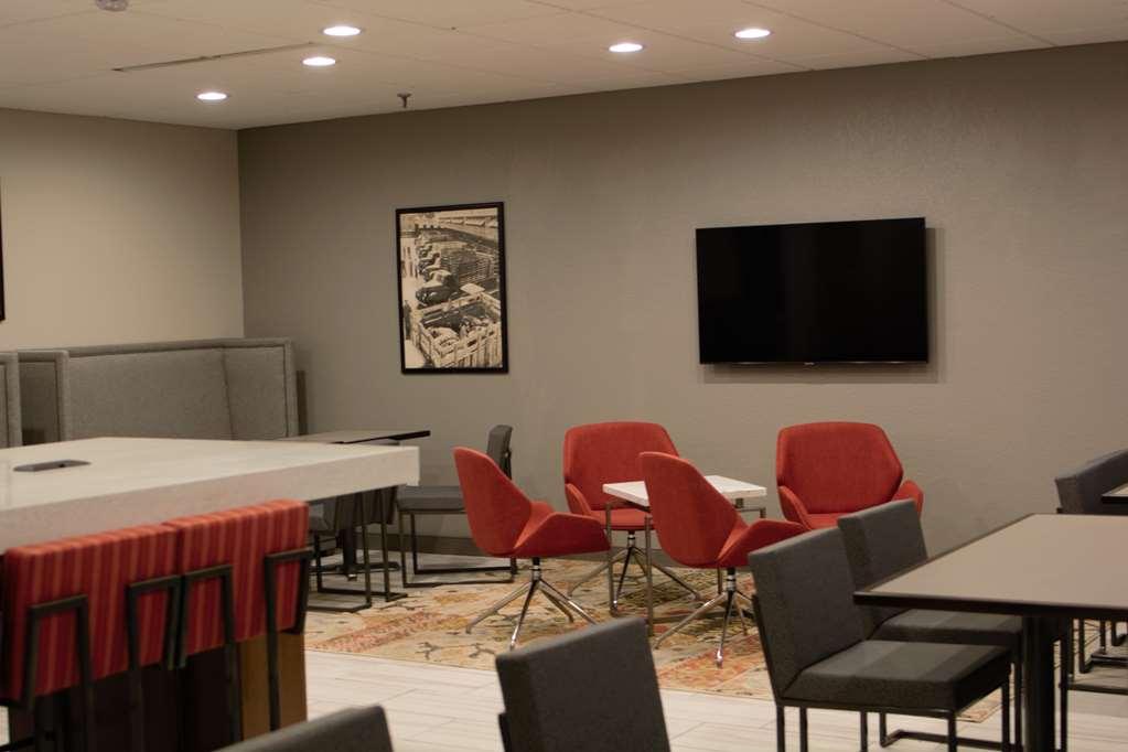 Best Western Plus Executive Residency Waterloo & Cedar Falls Удобства фото
