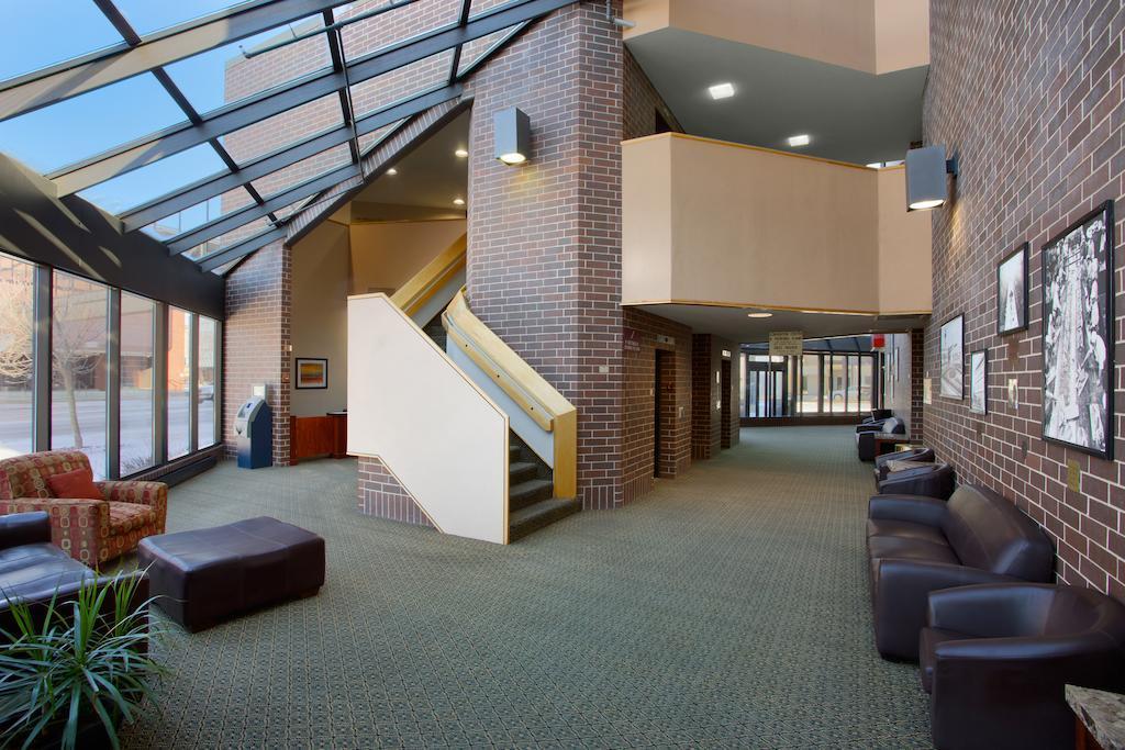 Best Western Plus Executive Residency Waterloo & Cedar Falls Экстерьер фото