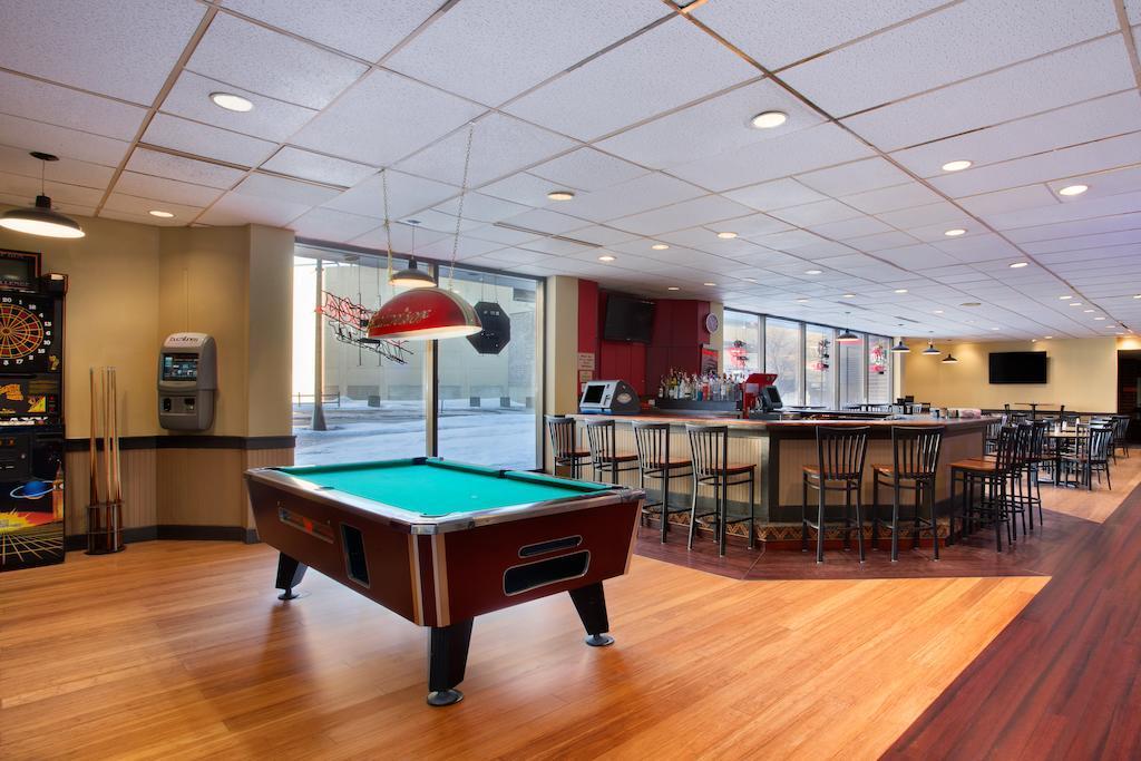 Best Western Plus Executive Residency Waterloo & Cedar Falls Экстерьер фото