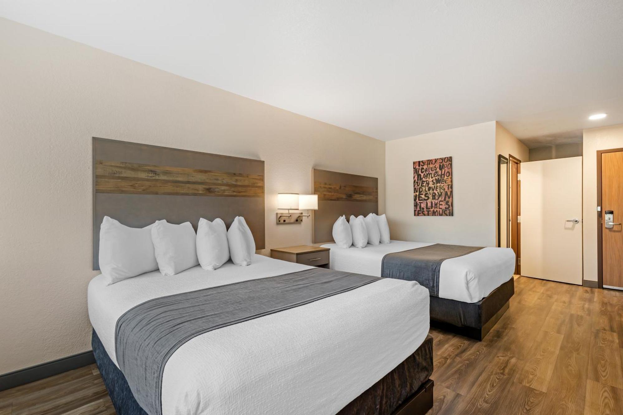 Best Western Plus Executive Residency Waterloo & Cedar Falls Экстерьер фото